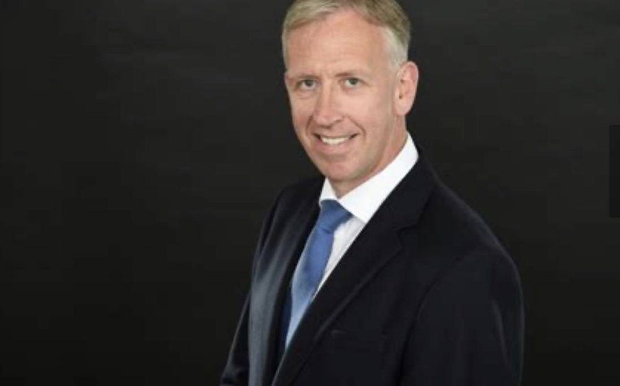 Paul Lunt, commercial mediator and commercial litigation solicitor